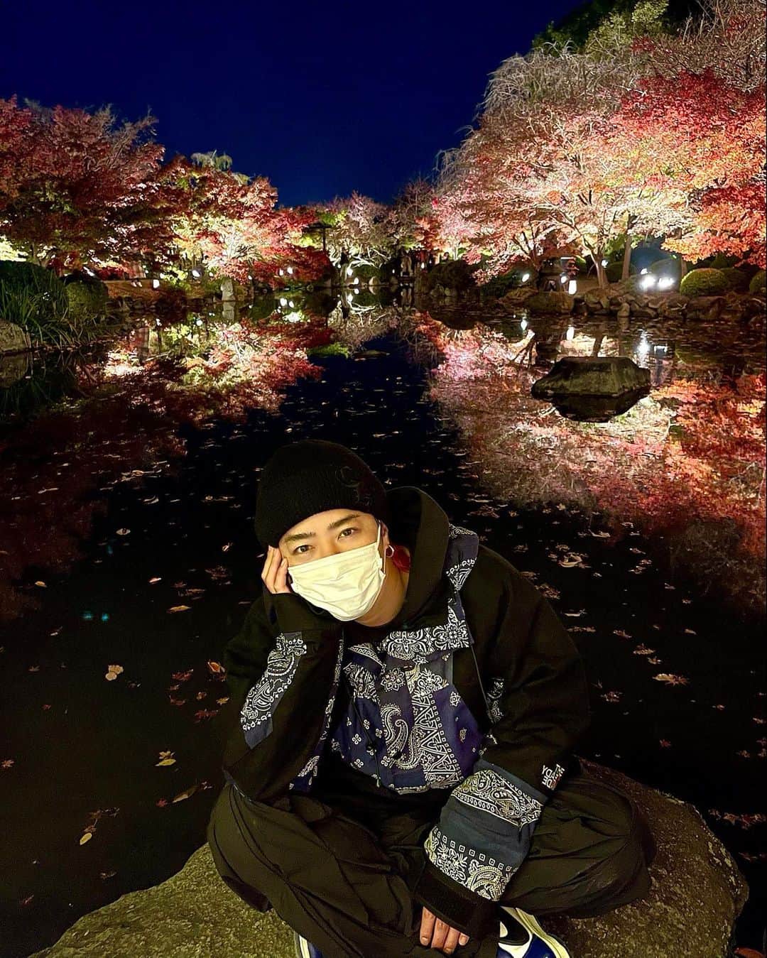 高木琢也さんのインスタグラム写真 - (高木琢也Instagram)「紅葉🍁🌙」11月27日 21時56分 - takagi_ocean