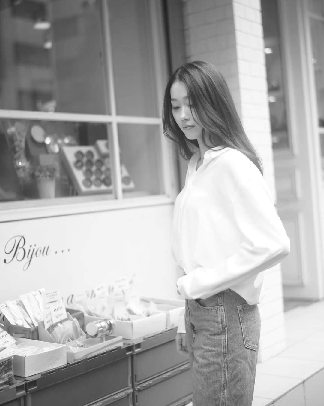 柿崎裕美のインスタグラム：「📸🙂 #shooting」