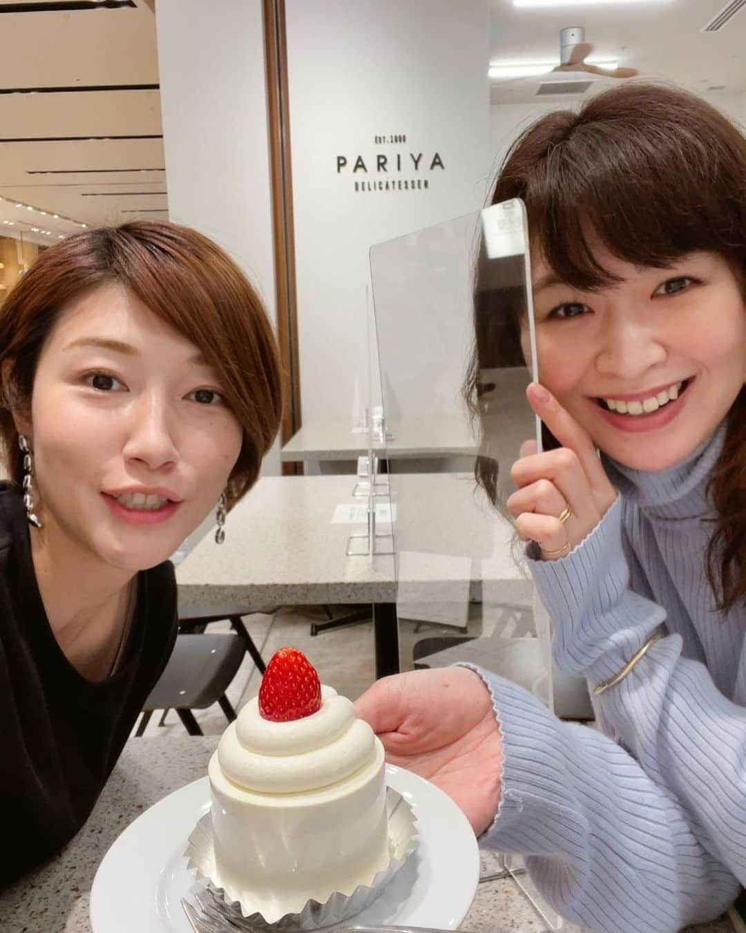 狩野舞子さんのインスタグラム写真 - (狩野舞子Instagram)「・ 念願の @pariya_official ケーキ🍰 いつも食べ損ねてたからやっと辿り着くことが出来て嬉ションでした🐶 ・ #pariya  #🍰」11月28日 15時46分 - kanochan715