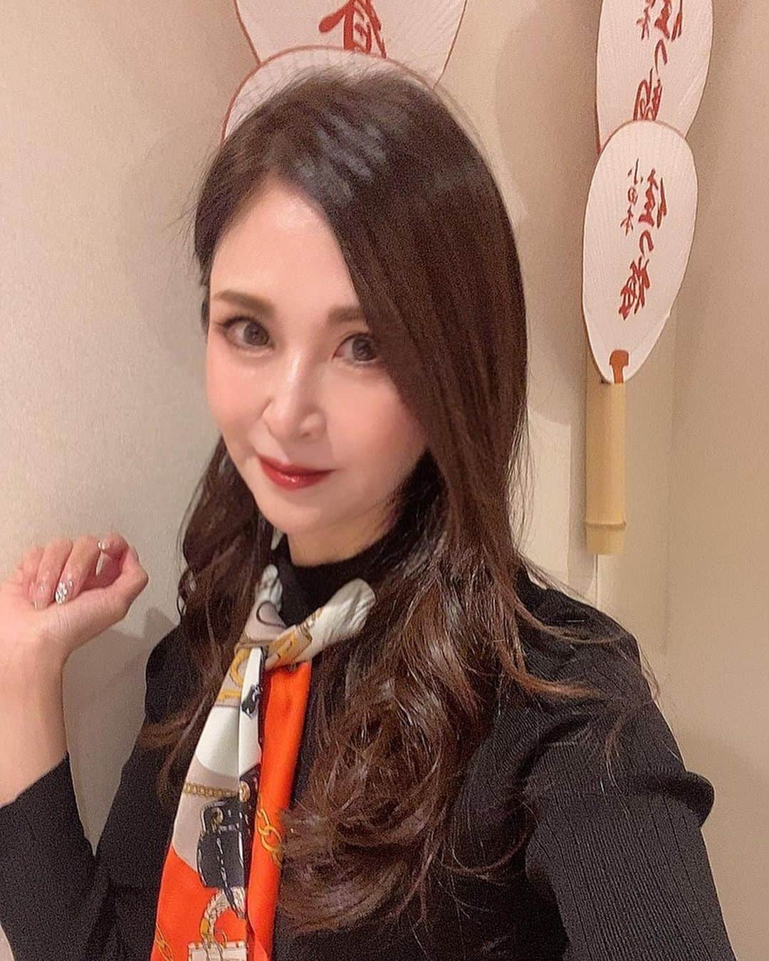 越野矢素子さんのインスタグラム写真 - (越野矢素子Instagram)「クリスマスは寿司沼本さん @per_mio  @sushinumoto   沼本さんではついつい飲み過ぎてしまいます。 （注：どこのお店に行っても飲み過ぎています）  たまたま昨年のクリスマスもお邪魔していました🤣 クリスマスにお寿司🍣🎄 最高です✨ 美味しかったです♡」12月27日 13時18分 - loversyaso