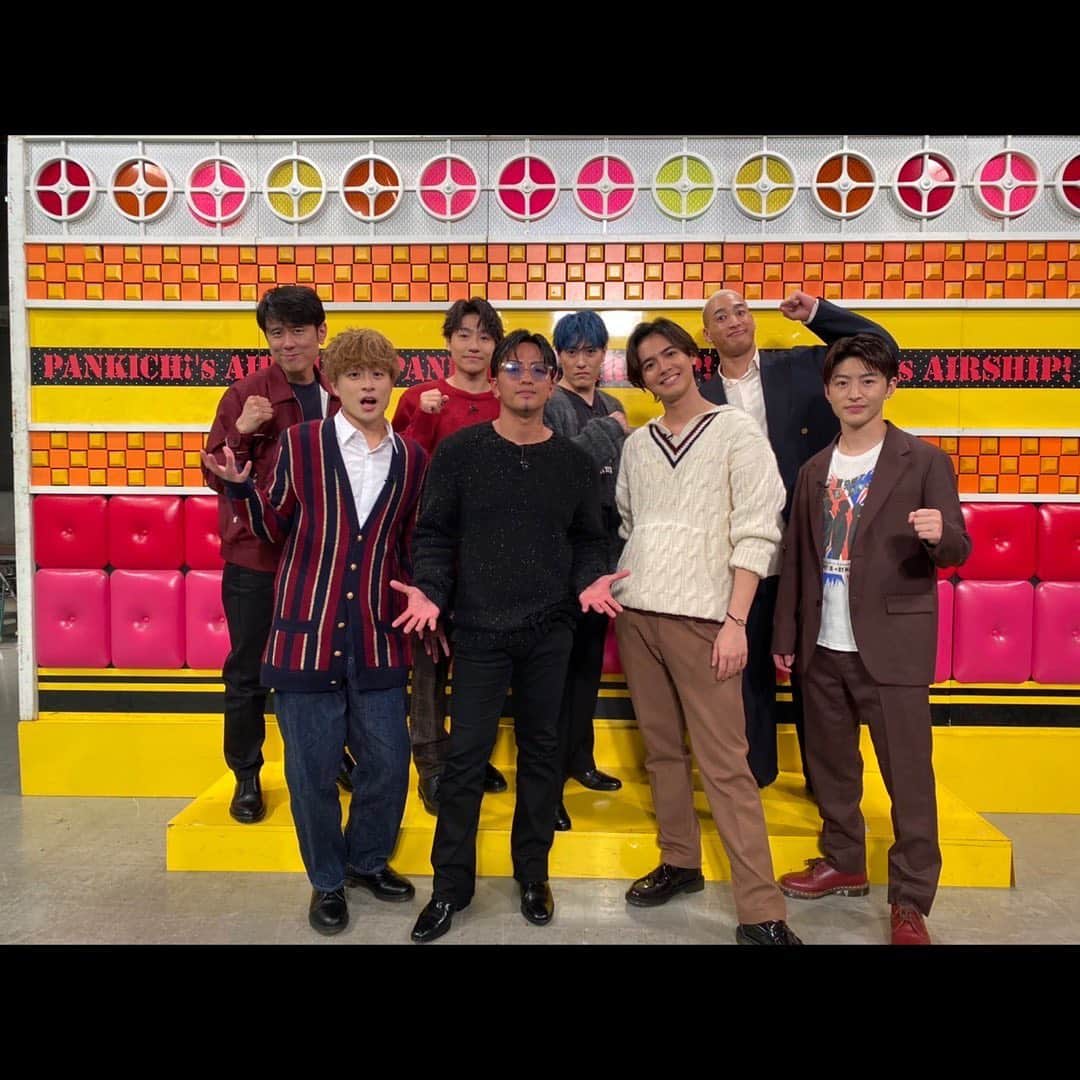 GENERATIONS from EXILE TRIBEさんのインスタグラム写真 - (GENERATIONS from EXILE TRIBEInstagram)「All of the support from our fans have let us challenge many things🙏 * 2021.12.27.」12月27日 17時22分 - generations_official
