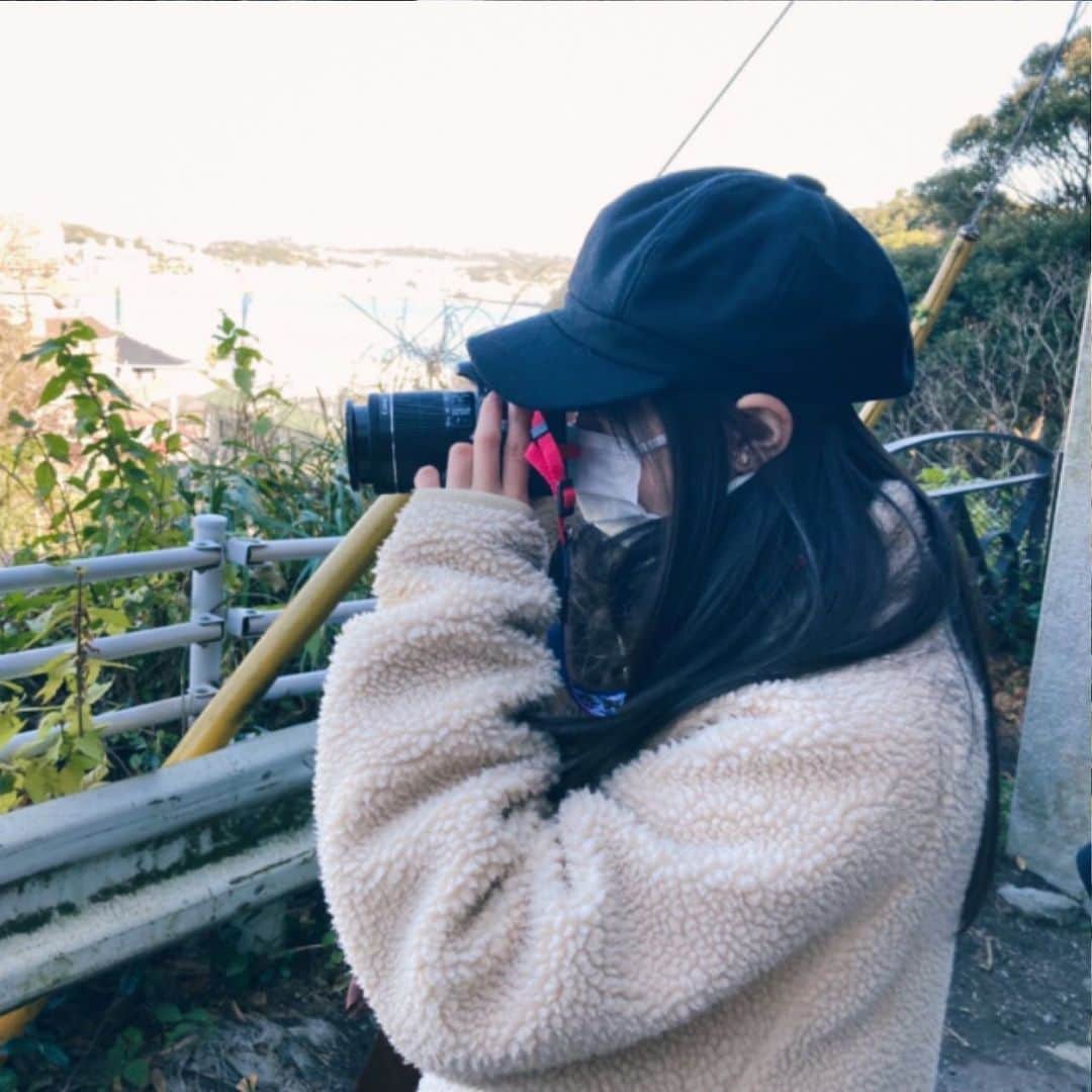 牧野羽咲さんのインスタグラム写真 - (牧野羽咲Instagram)「写真部活動中📷  #カメラ女子  #牧野羽咲」12月23日 21時46分 - makino_usa_001