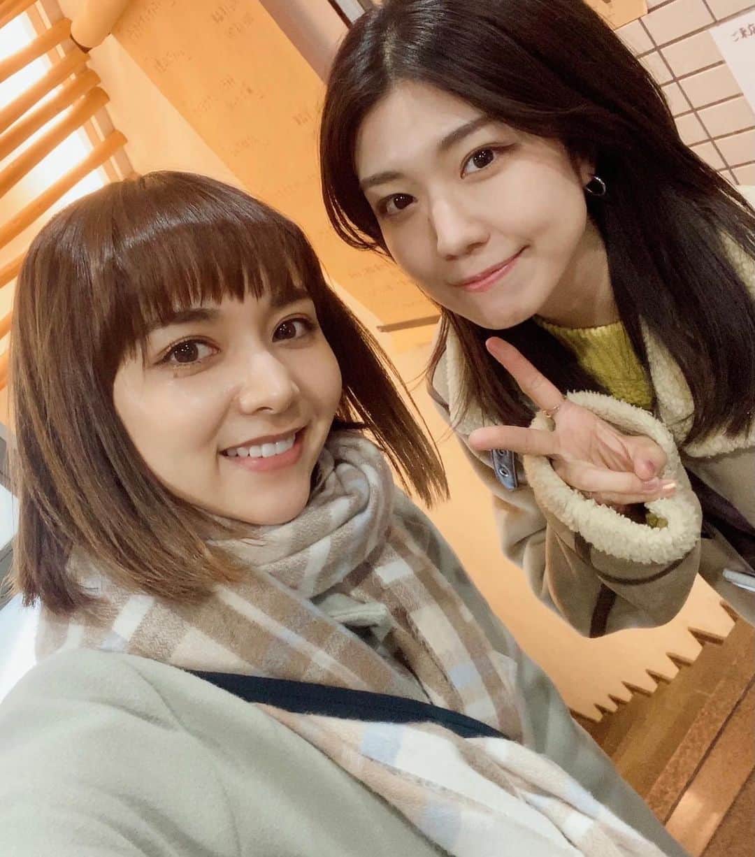 のインスタグラム：「昨日は久々えってぃーが夜パフェに付き合ってくれました✨ 相変わらず可愛いの〜 レースデビュー同期ちゃん！ . #夜パフェ #sweets #parfait #art」