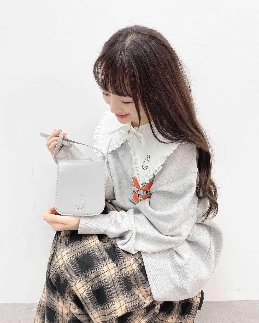 音嶋莉沙さんのインスタグラム写真 - (音嶋莉沙Instagram)「『koe winter collection vol.4』 webモデルを いおりと務めさせていただきます☺️💕 ⁡ こんなに、続けてkoeさんのモデルを させていただけて凄く嬉しいです！！ ⁡ 今回、コラボバッグも作らせていただきました👜バッグのことはまた、次の投稿で書くね〜 ⁡ ⁡ ⁡ ⁡ #koe さん」12月23日 23時30分 - otoshima_risa