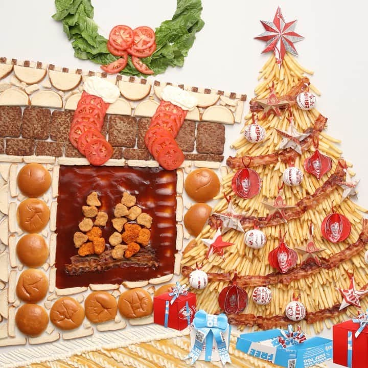 のインスタグラム：「Merry Beefmas and a Nuggy New Year」