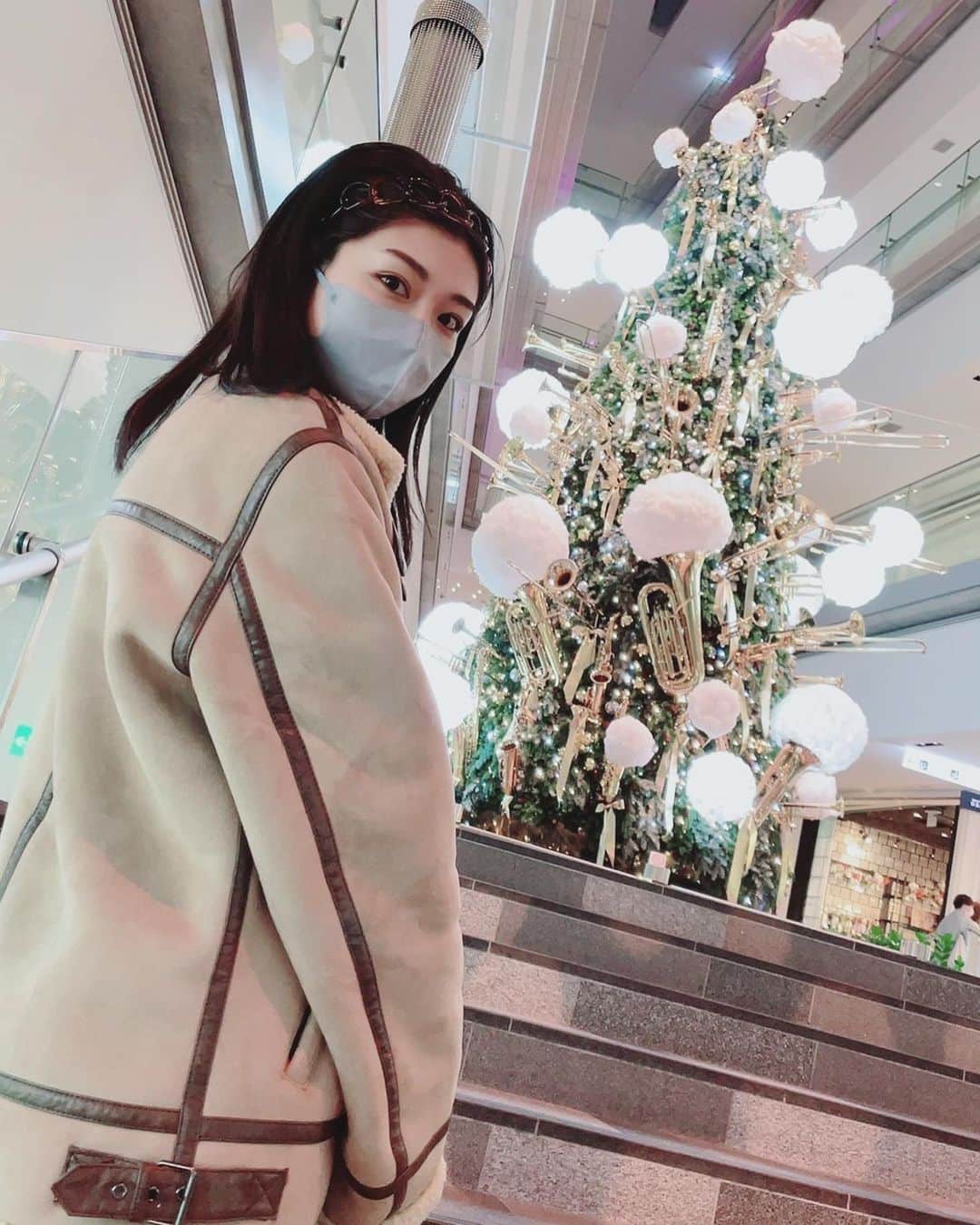 のインスタグラム：「🎄🎺❄️」