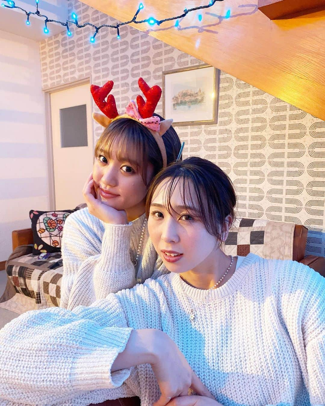 ときさんのインスタグラム写真 - (ときInstagram)「今日はRINGOMUSUMEのRIGHT-ON TIMEの日だよ🥰  #メリークリスマス #クリスマス #merrychristmas #xmas #ringomusume #りんご娘 #righton #ライトオン #ライトオンコーデ #rightontime #最高かよ」12月24日 11時54分 - toki_ringomusume