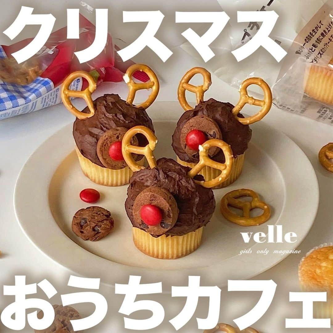 R i R y (リリー)さんのインスタグラム写真 - (R i R y (リリー)Instagram)「『#クリスマスおうちカフェ 🎄』　　  クリスマスイブですね🎅 可愛すぎるクリスマスのおうちカフェをご紹介💌 おうちでのクリスマスパーティーの参考にしてみてね❤  ✴︎---------------✴︎---------------✴︎ 📸掲載する写真を募集中📸 カワイイ写真が撮れたら、@velle.jp をタグ付けするか、ハッシュタグ #velle_jp をつけて投稿してみてね♪ velle編集部と一緒にカワイイで溢れるvelleを創っていこう😚🤍 ✴︎---------------✴︎---------------✴︎ 　#クリスマスレシピ #クリスマススイーツ　#マフィン　#カップケーキ　#おばけ　#おうちカフェ　#ホームカフェ　#手作りお菓子 #パンプキン #おうちカフェ #手作りお菓子 #手作りおやつ #手作りスイーツ #お菓子作り #お菓子部 #今日のおやつ #パティシエカメラ部 #おうちおやつ #おやつタイム #おうちスイーツ #クリスマスお菓子 #クリスマス #ツリータルト #クリスマスお菓子作り #クリスマスケーキ #トナカイマフィン　#スノーマンクッキー」12月24日 18時00分 - velle.jp