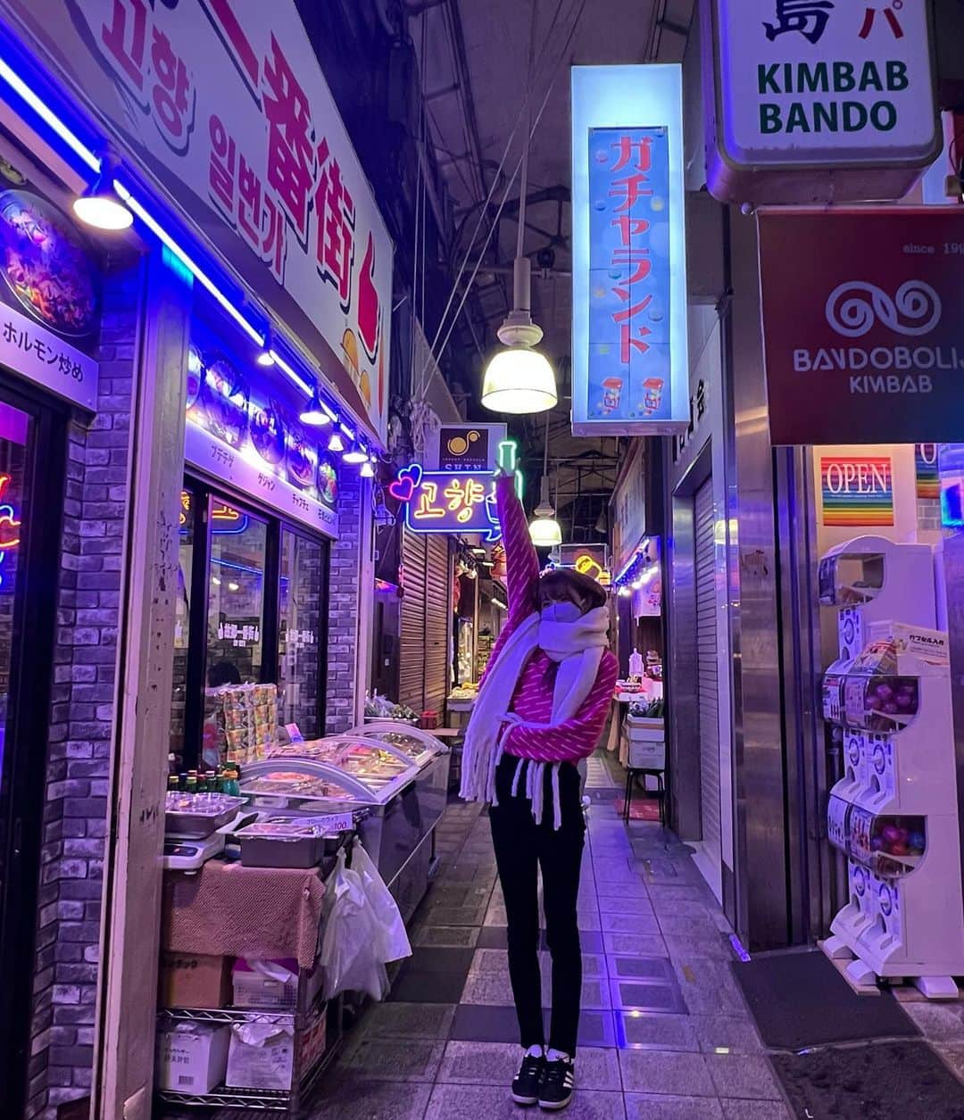 志村美希さんのインスタグラム写真 - (志村美希Instagram)「🐙🇰🇷 ⁡ ⁡ ⁡ 大阪のコリアンタウンは ちょっとおディープで怖かった🙉 ⁡ #鶴橋コリアンタウン」12月24日 19時29分 - mikkitygram