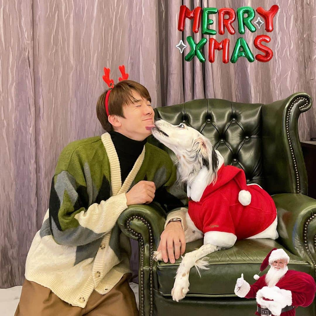 ユ・ヨンソクさんのインスタグラム写真 - (ユ・ヨンソクInstagram)「#merrychristmas ❤️🎁🎄」12月24日 23時10分 - yoo_yeonseok