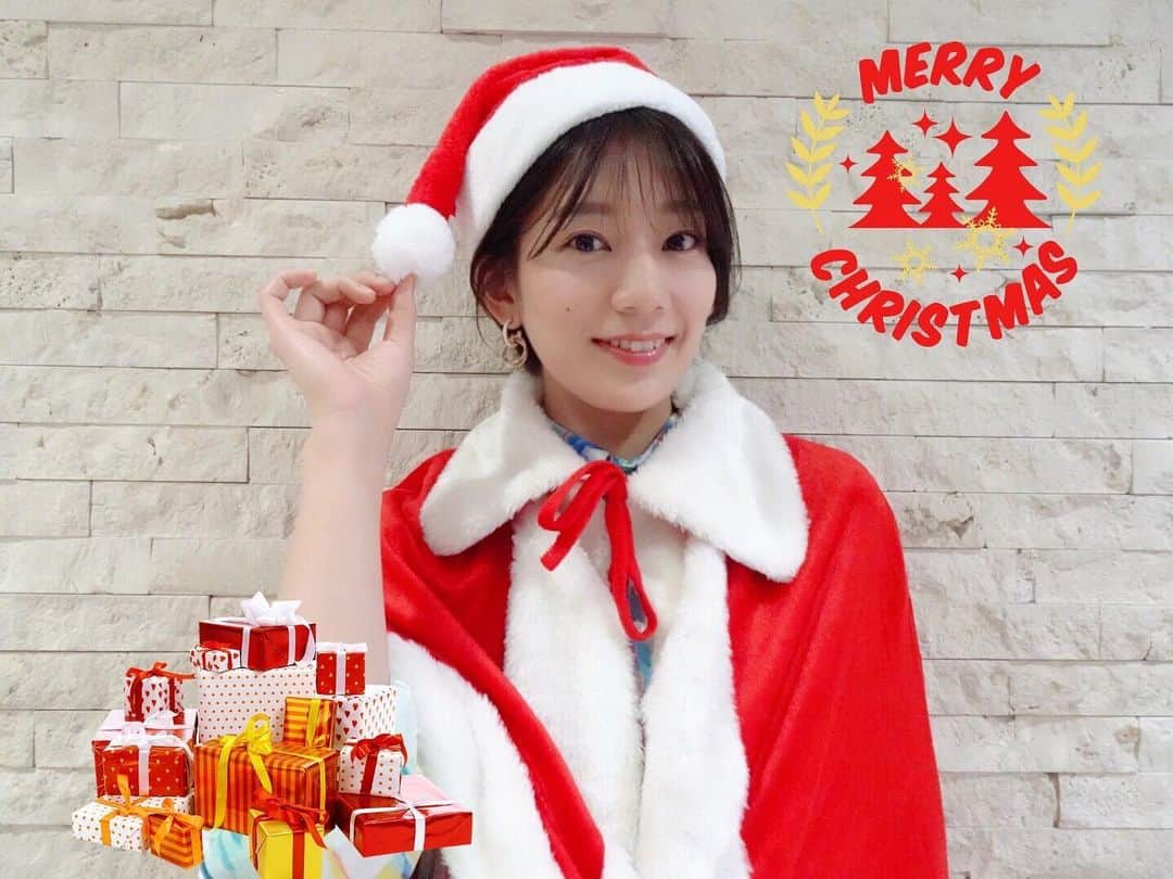 佐藤美希さんのインスタグラム写真 - (佐藤美希Instagram)「皆様素敵なクリスマスを🎄🎁  #クリスマス #merrychristmas  #merryxmas #happyholidays  #twitterには動画verアップしてますよ☺️ #サンタさん来ましたか❓ #素敵な一日を🎅」12月25日 11時08分 - satomiki0626