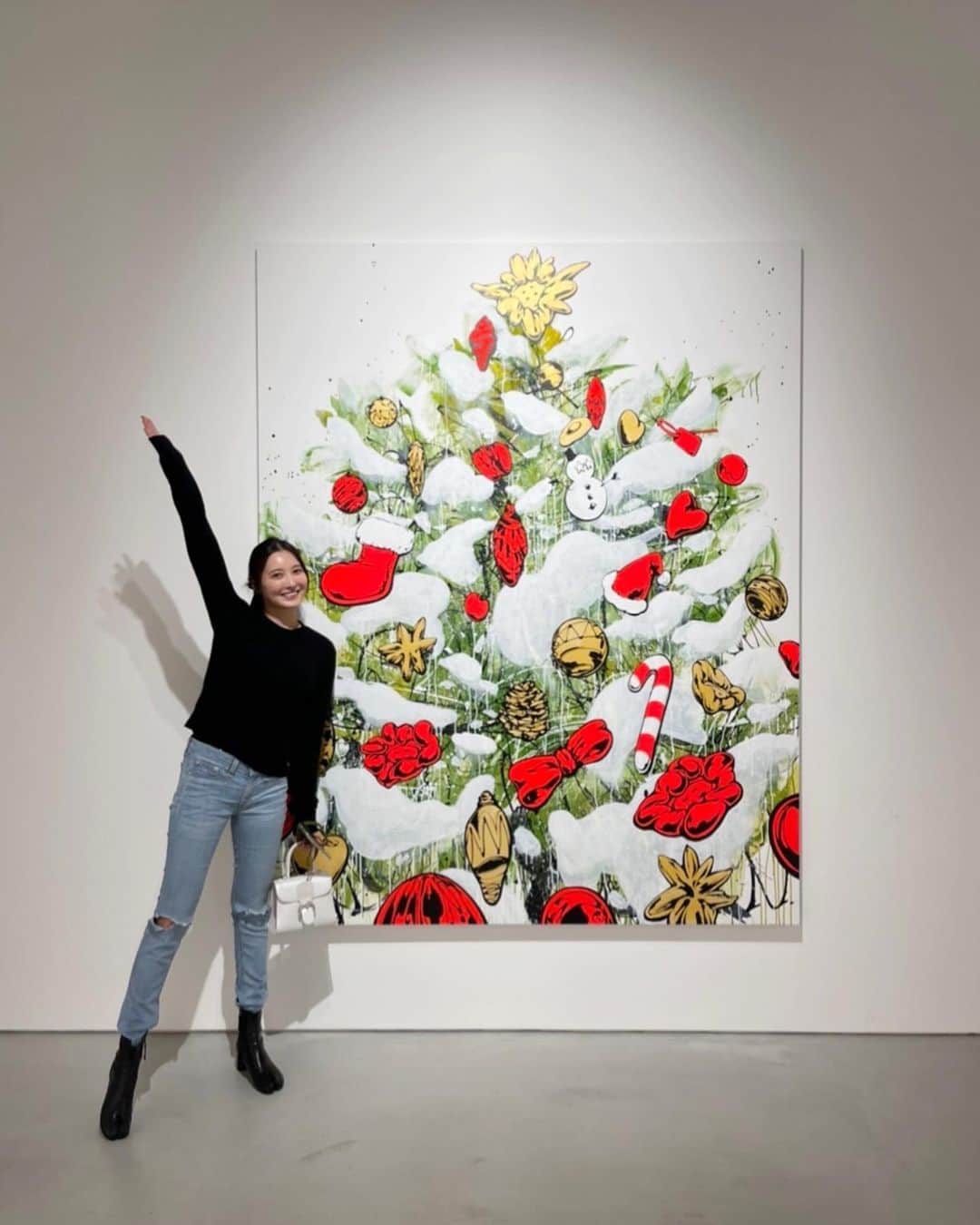 大石絵理のインスタグラム：「🎄🎂🎁🎅🍗💫」