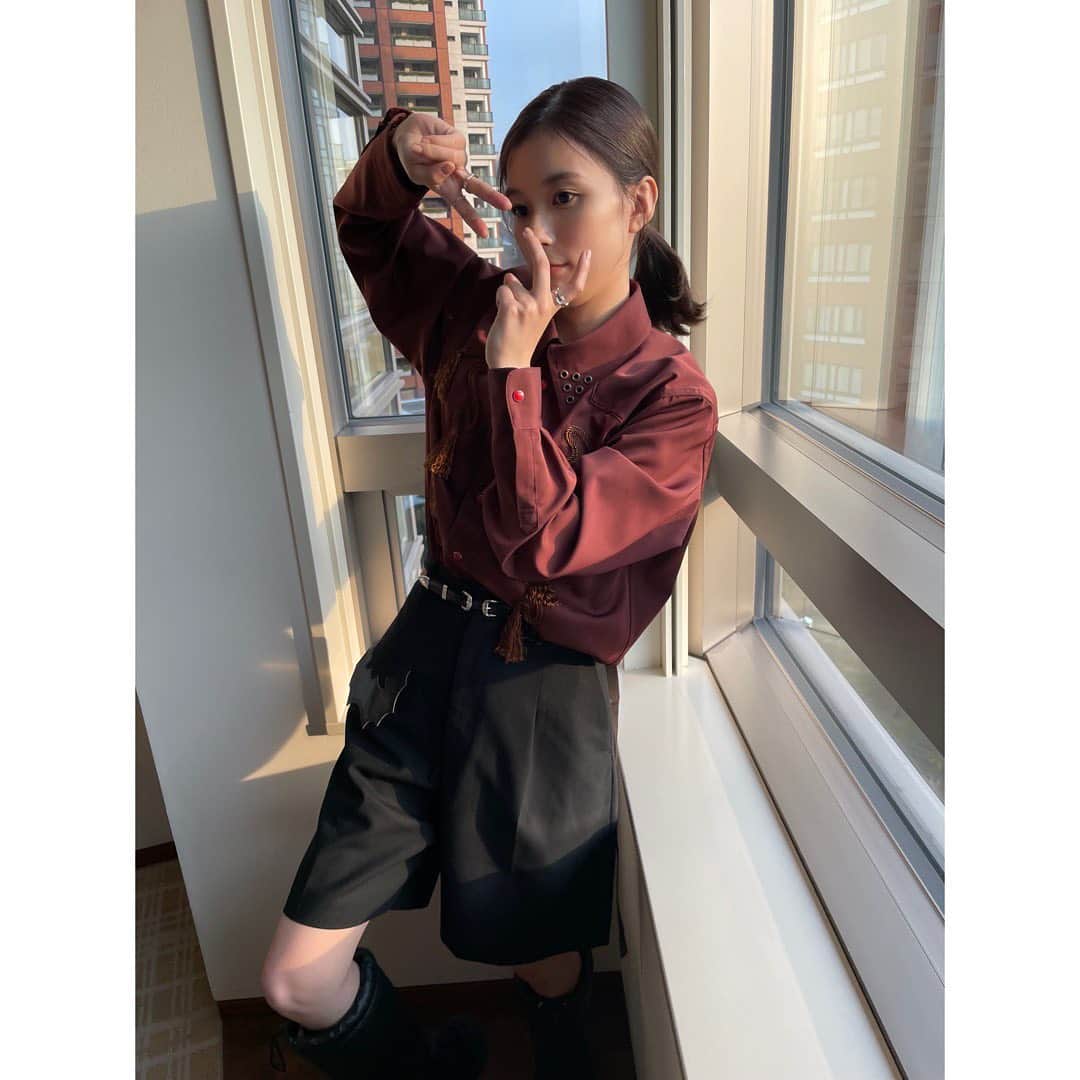 芳根京子さんのインスタグラム写真 - (芳根京子Instagram)「MerryChristmas🎄 素敵な１日を🎁」12月25日 8時25分 - yoshinekyoko
