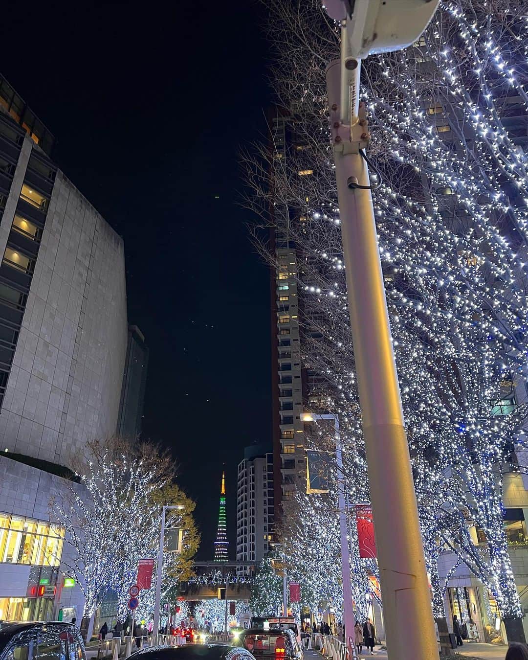 佐野真彩さんのインスタグラム写真 - (佐野真彩Instagram)「メリークリスマス🎄🎁🎅 すてきな1日を✨  今年もトレーニング納めをしてきました。 年末年始食べ過ぎないように気をつけよう🍶🎍🦥💭   #traning #fitness #workout #bodymake #gym #fitnessmotivation #トレーニングウェア　#lululemonjp #筋トレ女子　#腹筋女子　#ダイエット女子　#トレーニング女子　#佐野トレーニングコーデ　#ウェルビー女子」12月25日 9時25分 - sano.maya