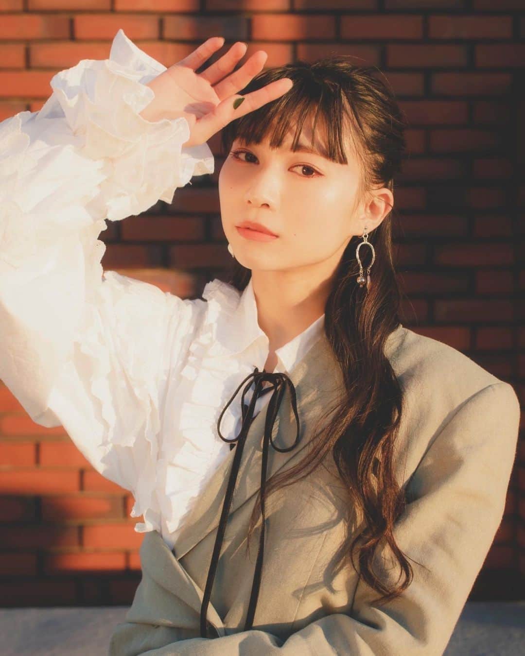 庄司芽生のインスタグラム：「2022.1.26 Release "days〜キミだけがいない街〜"  Photo @uemura_mado  Styling @nozomi_kenmochi  Hair / Makeup @kiyotabi」