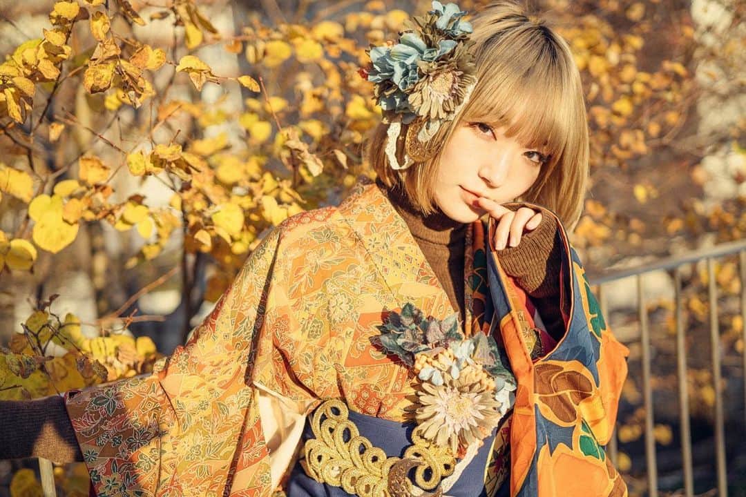 柊里杏のインスタグラム：「素敵な衣装を着せてもらいました👘  photo: @nkyn_photo  styling: @drawing_risa」