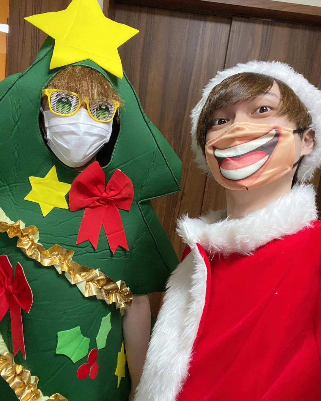 そらびびのインスタグラム：「メリークリスマス」