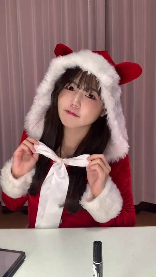 MANA（宮本茉奈）のインスタグラム：「クリスマスネットサイン会のアーカイブです🎅🏻」