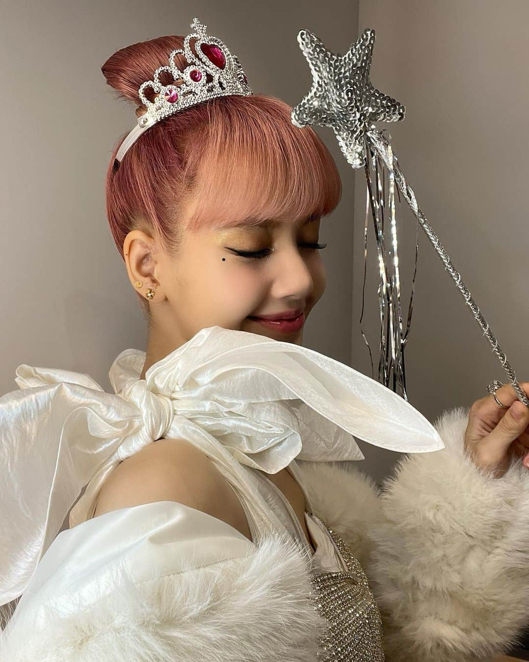 リサさんのインスタグラム写真 - (リサInstagram)「🎄MERRY CHRISTMAS🎄」12月25日 16時50分 - lalalalisa_m