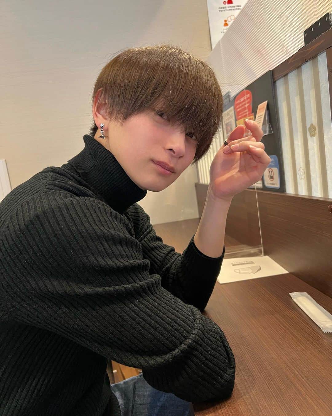 坂井翔のインスタグラム：「メリクリ🎁🎄🎅  #メリークリスマス  #福岡」