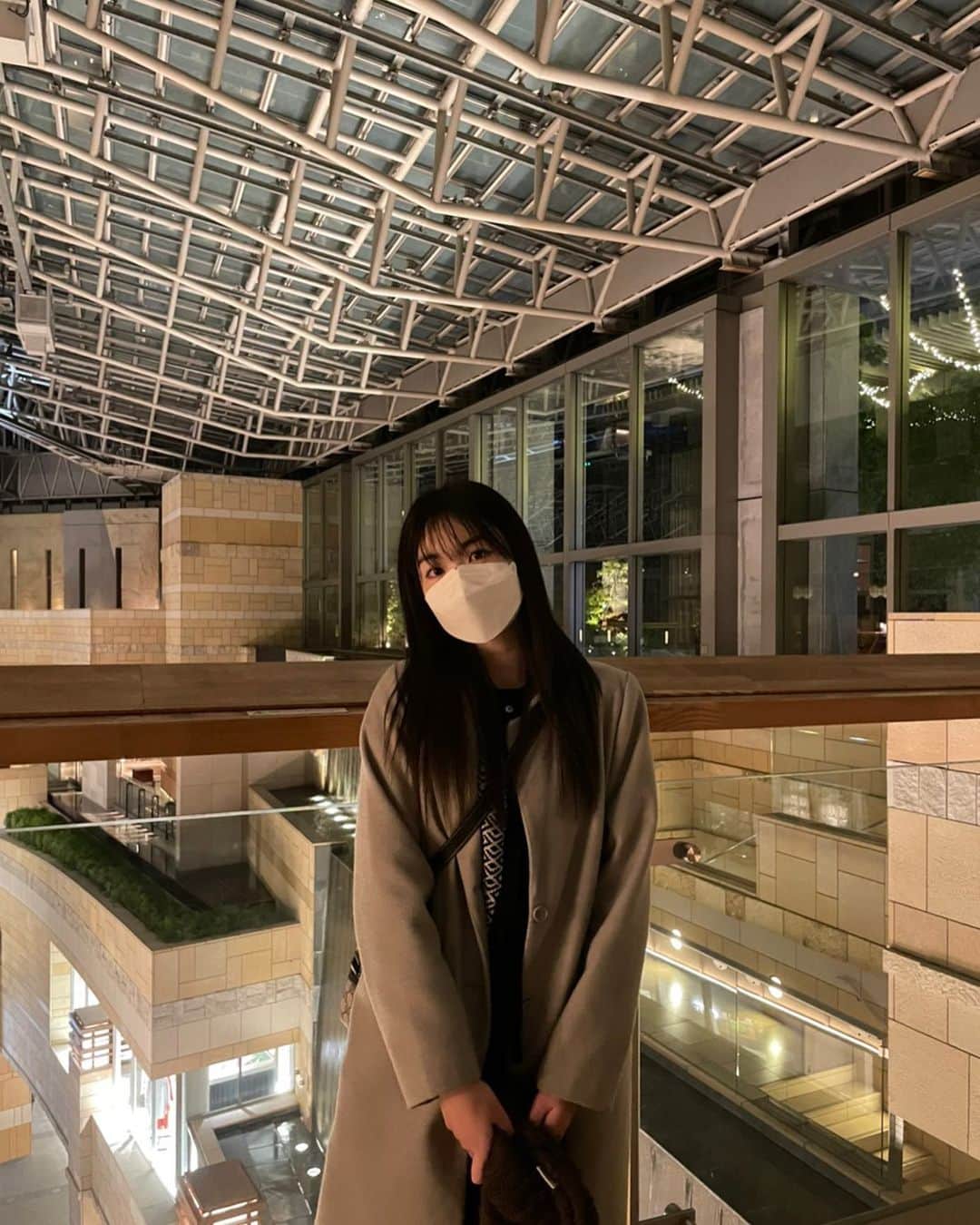 殿内虹風のインスタグラム：「本日はクリスマスですが、 いかがお過ごしでしょうか？  私はこのクリスマス、 ゆっくりと過ごしています☺︎  冬休みの課題もあり、 ちょっとずつ頑張ります、、、、  皆さんも素敵なクリスマスになりますように、」