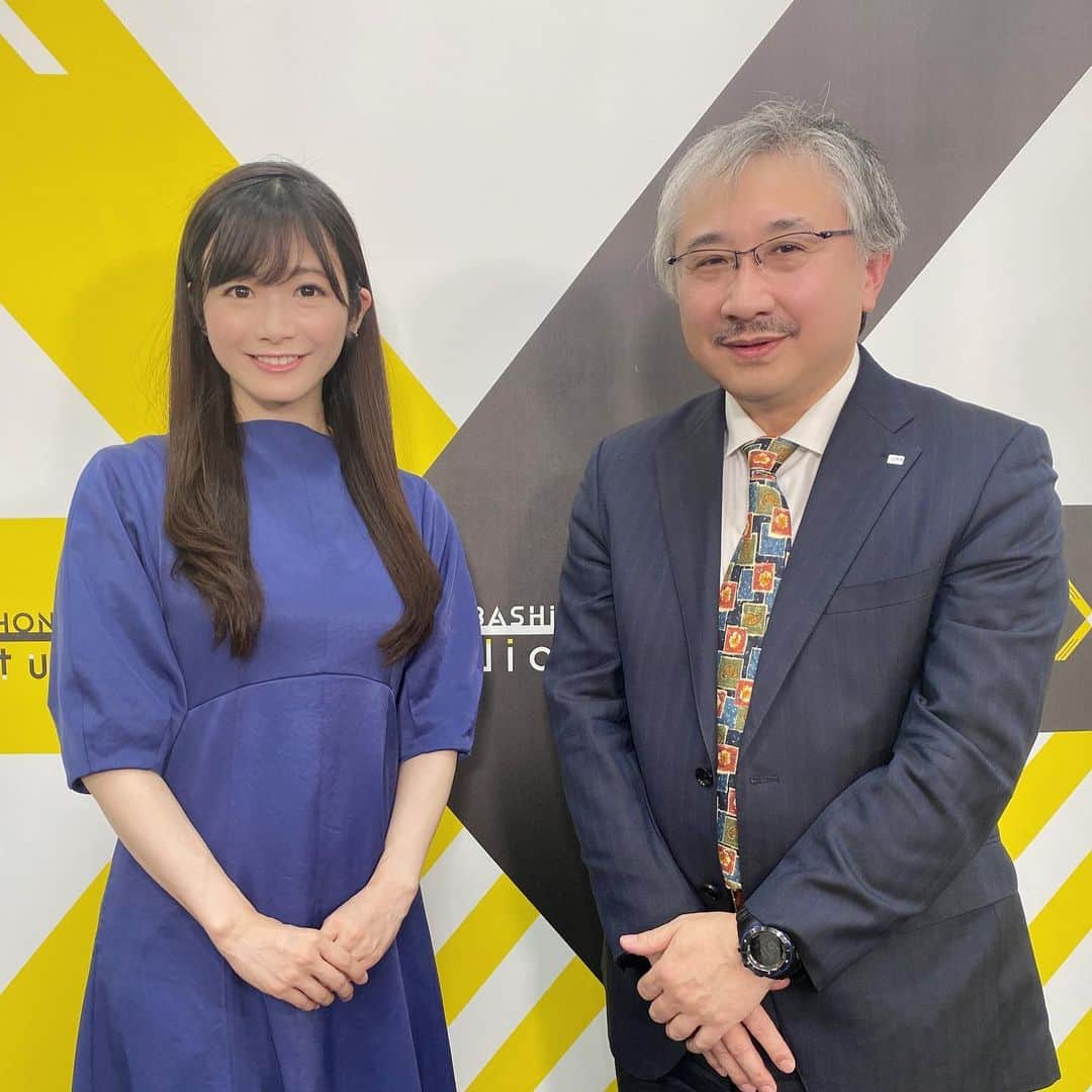 のインスタグラム：「『NewSpaceー宇宙新時代ー』  12/20〜宇宙飛行士候補者の応募受付がスタート！ 今回の試験をとりまとめていらっしゃるJAXAの川崎 一義さんに、インタビューをさせて頂きました✨  日テレNEWS24の CS放送と YahooのニュースLIVEで放送されます。  ▶︎本日の12/25 朝10時〜、夜8時〜 12/26 朝10〜、夜10時〜  ▶︎YouTubeも週明けに掲載されます！  私、1年前から熱望していたインタビューです🚀 最高のクリスマスプレゼントです🎅🎁🎄✨  ぜひ、ご覧下さい！ ↓ https://www.news24.jp/articles/2021/12/25/07999307.htmlamp;text= 応募資格「学歴不問」職務「月へ行く」   #HelloExplorers #宇宙飛行士に転職だ #NewSpace」