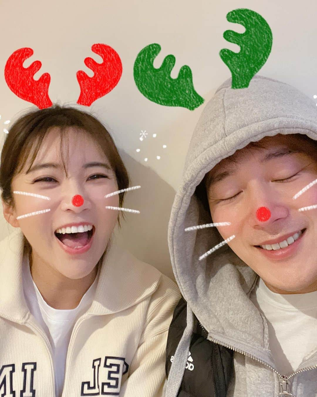 イ・ボミさんのインスタグラム写真 - (イ・ボミInstagram)「- Happy Merry Christmas🎄❄️✨🥂❤️」12月25日 19時10分 - bomee.lee