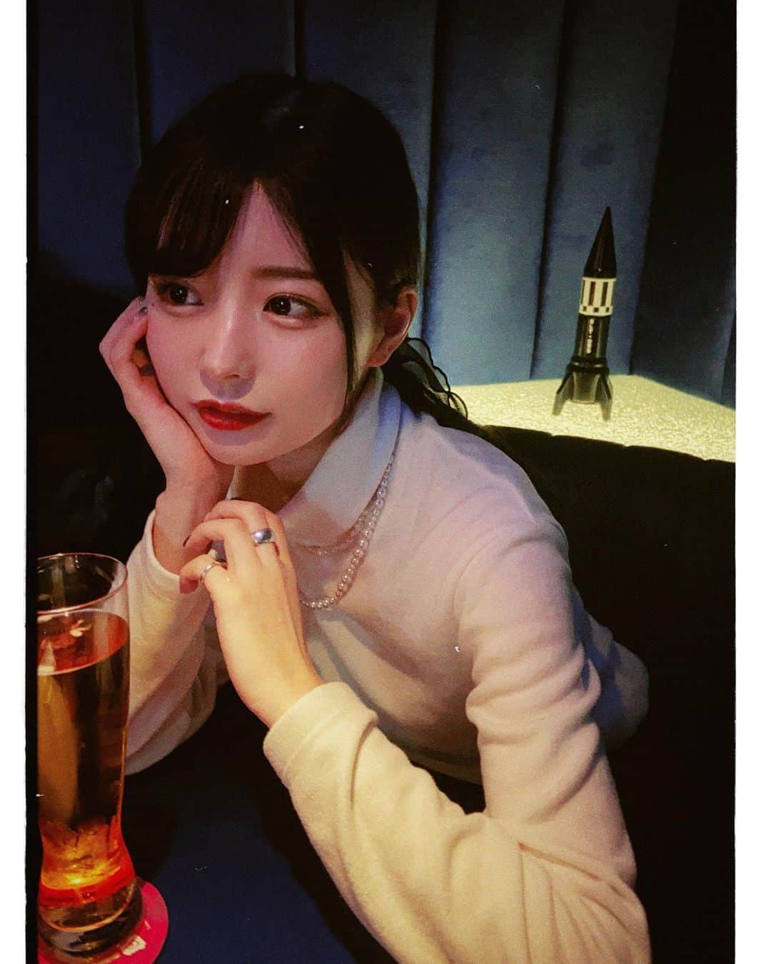sarimaru(国木田さりまる)のインスタグラム：「息抜きの時間𓂃 𓈒𓏸 🍸」