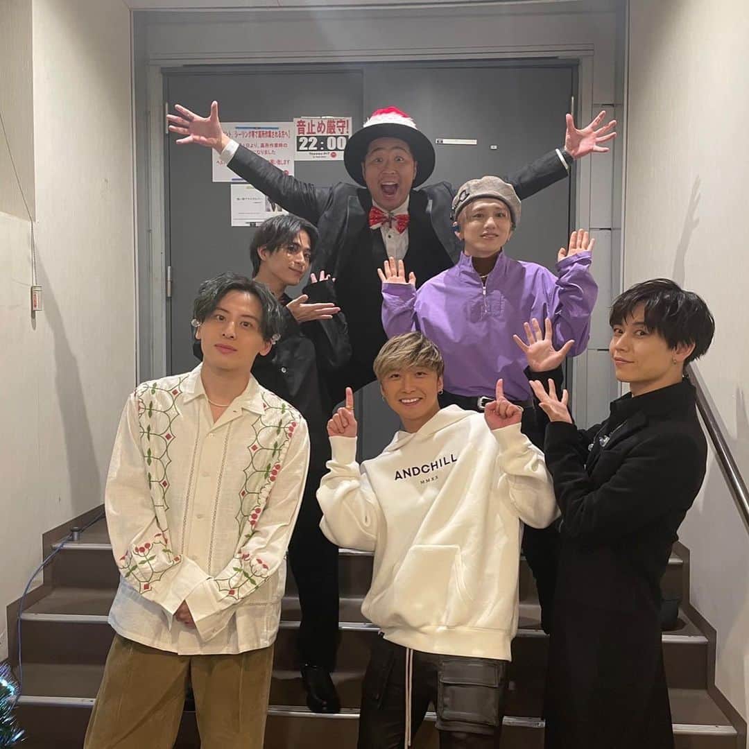 大野雄大さんのインスタグラム写真 - (大野雄大Instagram)「メリークリスマス🎁🎄  a-i Christmas Party 2021 ~379th HaPPY BiRTHDaY TO にゅーとん~  へお越しの皆様、オンラインで遊びに来てくださった皆様、  楽しい時間をありがとうございました☺️✨  そして、皆さんにとって素敵な夜でありますように✨」12月25日 21時52分 - da_ice_udai