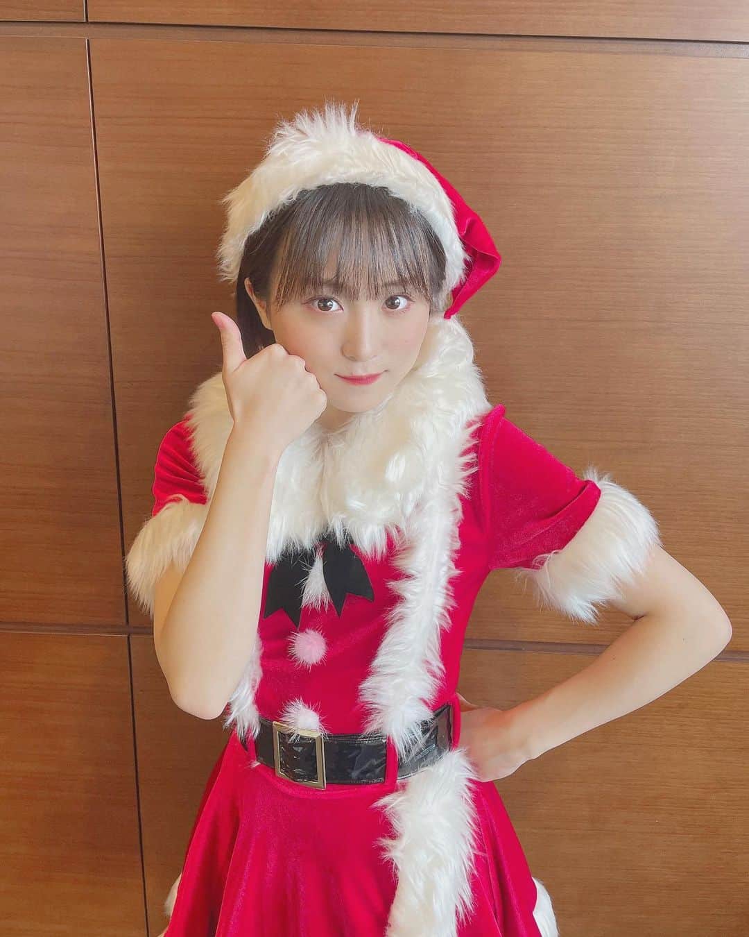 坂口渚沙さんのインスタグラム写真 - (坂口渚沙Instagram)「オンラインお話し会 ありがとうございました😊  サンタさんの衣装で お話し会したよ〜  みんなといろんなお話しできて、 楽しかった✨ また明日も楽しみ☺️  #AKB48 #オンラインお話し会 #クリスマス」12月25日 22時35分 - nagisa_sakaguchi