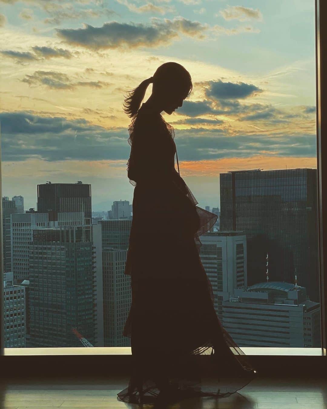 のインスタグラム：「#FRIDAY #オフショット #メリークリスマス🎄」