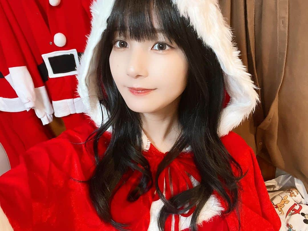 かすさんのインスタグラム写真 - (かすInstagram)「🤶🏻」12月25日 23時04分 - kasuu_kasu