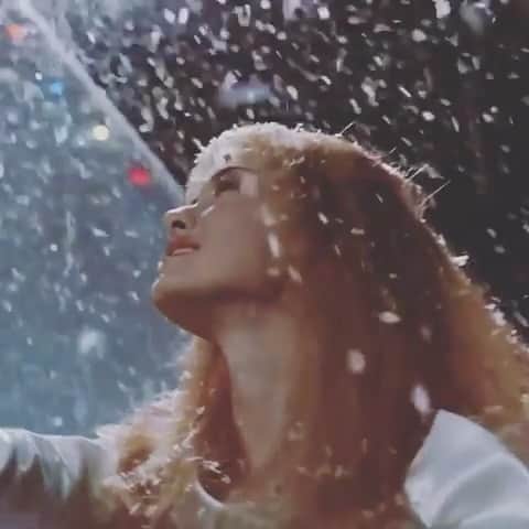 ブリー・キッシュのインスタグラム：「❄️💕✂️ merry christmas ✂️💕❄️」