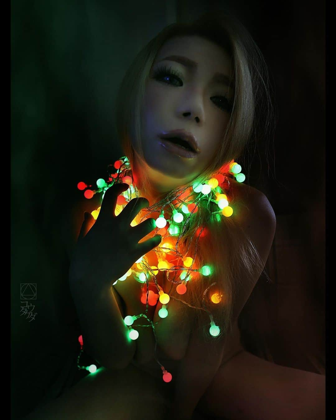 松すみれさんのインスタグラム写真 - (松すみれInstagram)「⁡ ⁡ －gift－ ⁡ ⁡ Happy Holidays!🎄✨💫🎁 ⁡ ⁡ Photographer @koh_takeda_2 / @koh_photo_takeda  ⁡ ⁡ #札幌被写体  #portrait #ポートレート  #イルミネーション  #pasha_magazine  #adegomagazine  #bestinboudoir  #avantgarde_vibes  #emotional_portrait_art  #portraitphotography  #beautifulbizarre  #cinematicmodeon  #darkgrammer  #humanedge #human_art  #sombrebeings  #sensual_shots_  #global_eros  #portrait_lovers_united  #kavansphotoforge  #humanedge  #human_art  #lostinlovemagazine  #__sensual__world__  #portrait_shooters  #rox_captures  #rsa_portraits  #theportraitpr0ject  #dynamicportraits  #promotingpassionchallenge」12月26日 14時40分 - omatsudayo