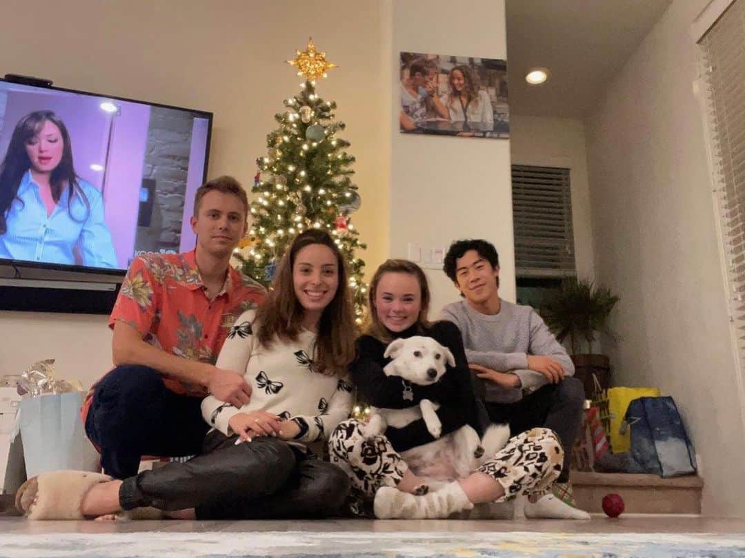 ネイサン・チェンさんのインスタグラム写真 - (ネイサン・チェンInstagram)「Merry Christmas everyone!!❤️」12月26日 11時48分 - nathanwchen