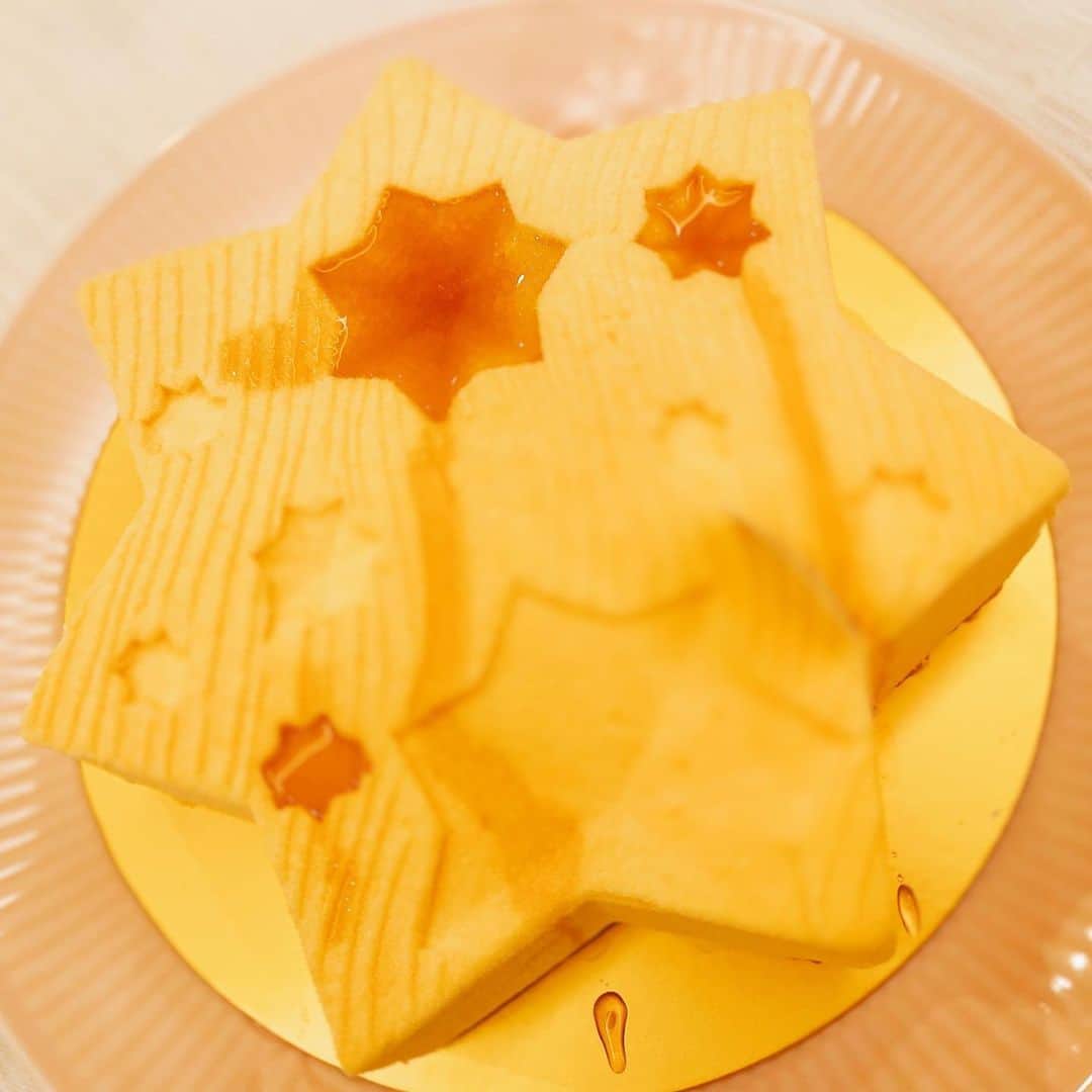 竹達彩奈さんのインスタグラム写真 - (竹達彩奈Instagram)「クリスマスケーキ🎄 美味しかった。 今年はチョコじゃなくて、シトラス🍊」12月26日 14時03分 - ayachi_official