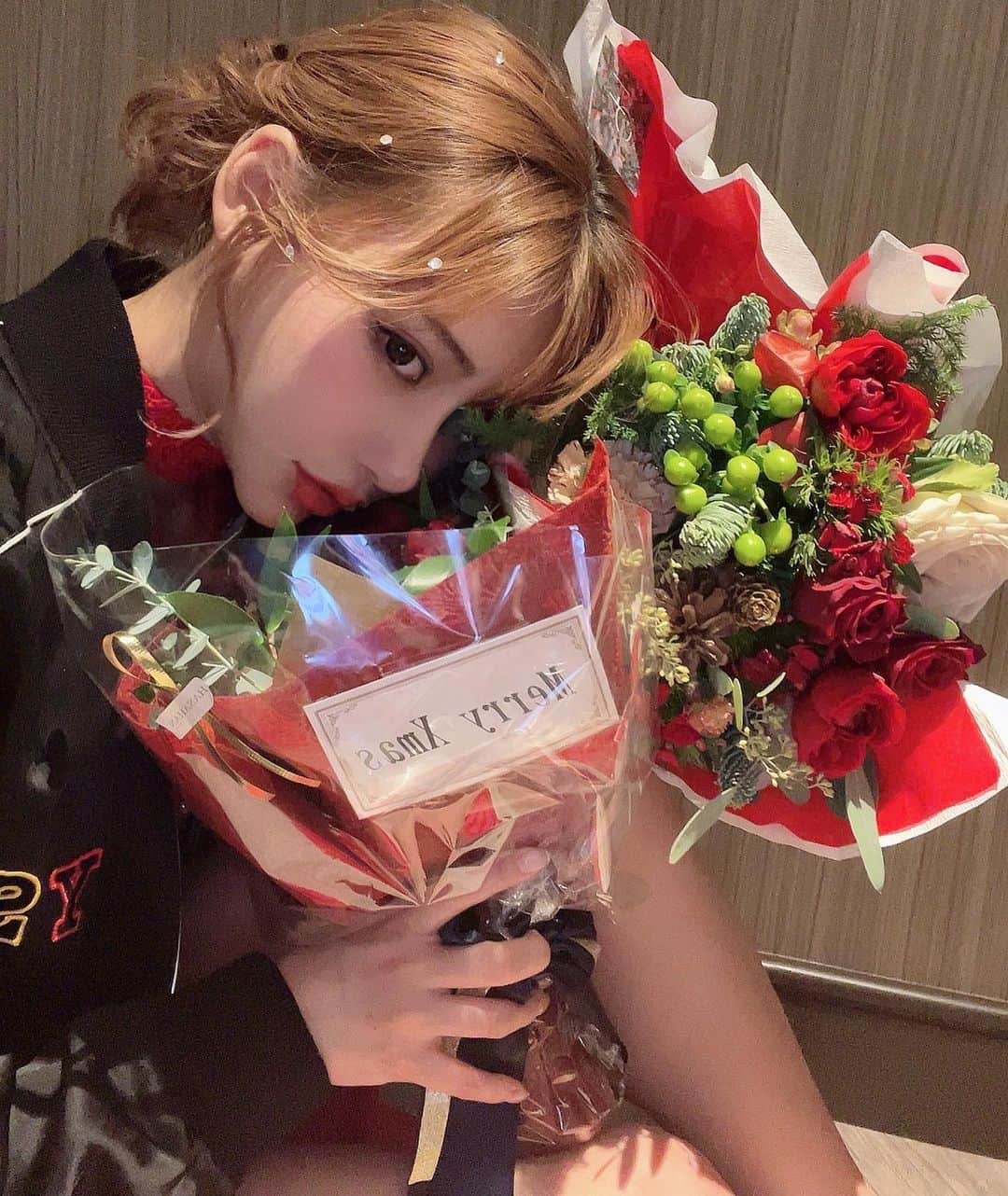 明日花キララのインスタグラム：「今年ももう終わっちゃうね🥀」