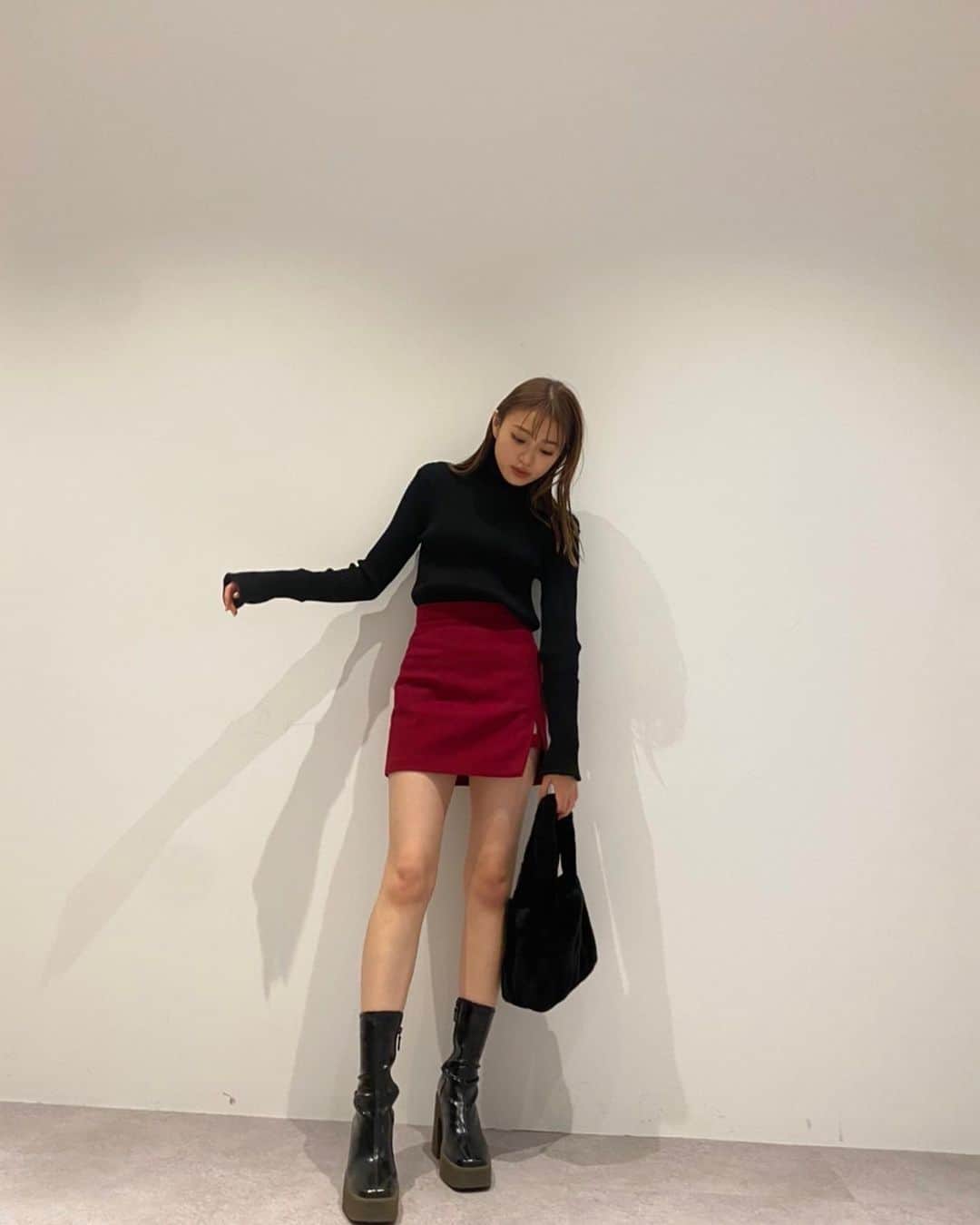 香音さんのインスタグラム写真 - (香音Instagram)「☺︎☺︎✌︎#のんうぇあ」12月26日 21時40分 - kanon420_official
