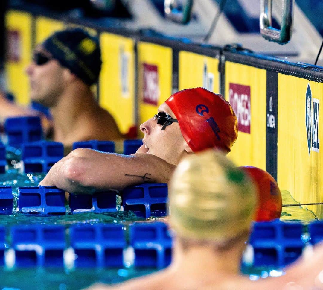 トラビス・マホーニーのインスタグラム：「It’s time, @iswimleague grand final!! let’s get it @energystandard ⚡️⚡️⚡️」