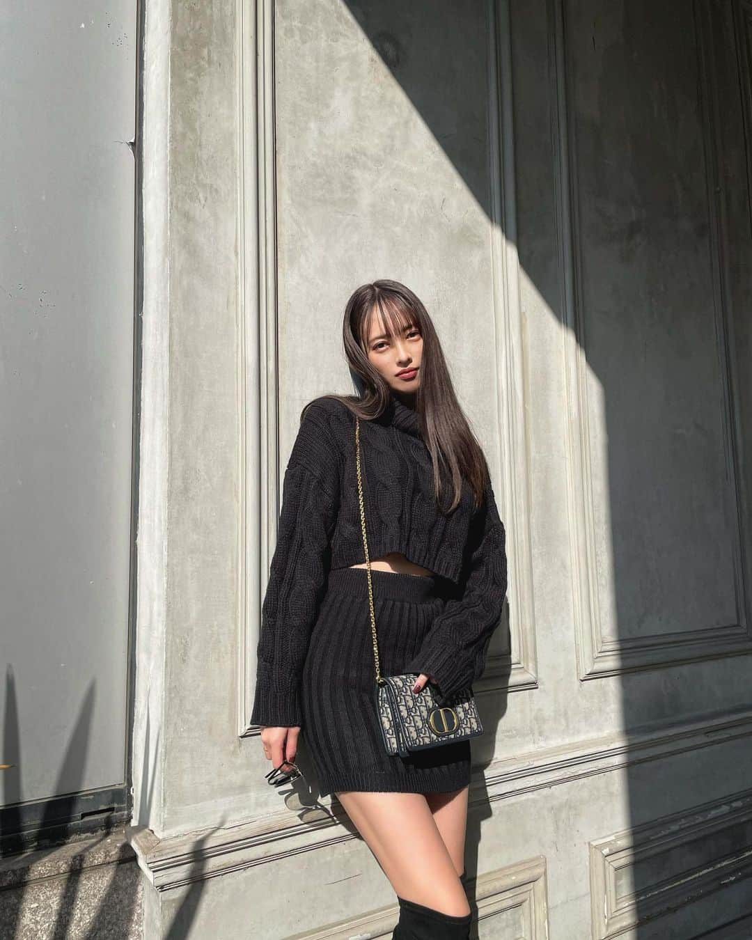 宮内理沙のインスタグラム：「🖤」