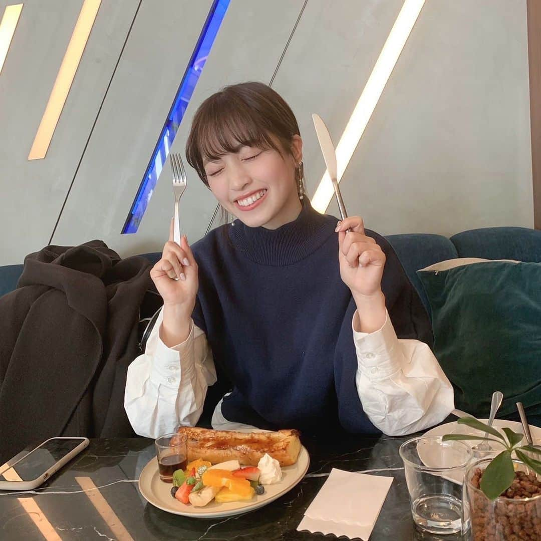 村島未悠さんのインスタグラム写真 - (村島未悠Instagram)「おいしい朝食🥞 #こんにちは　#ホテル女子会  #朝食　#フレンチトースト」12月4日 12時32分 - happy_miyu0827