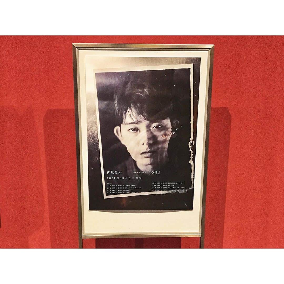 原直央さんのインスタグラム写真 - (原直央Instagram)「ツアーお疲れ様でした👏🏻 #折坂悠太」12月4日 10時05分 - naouhara