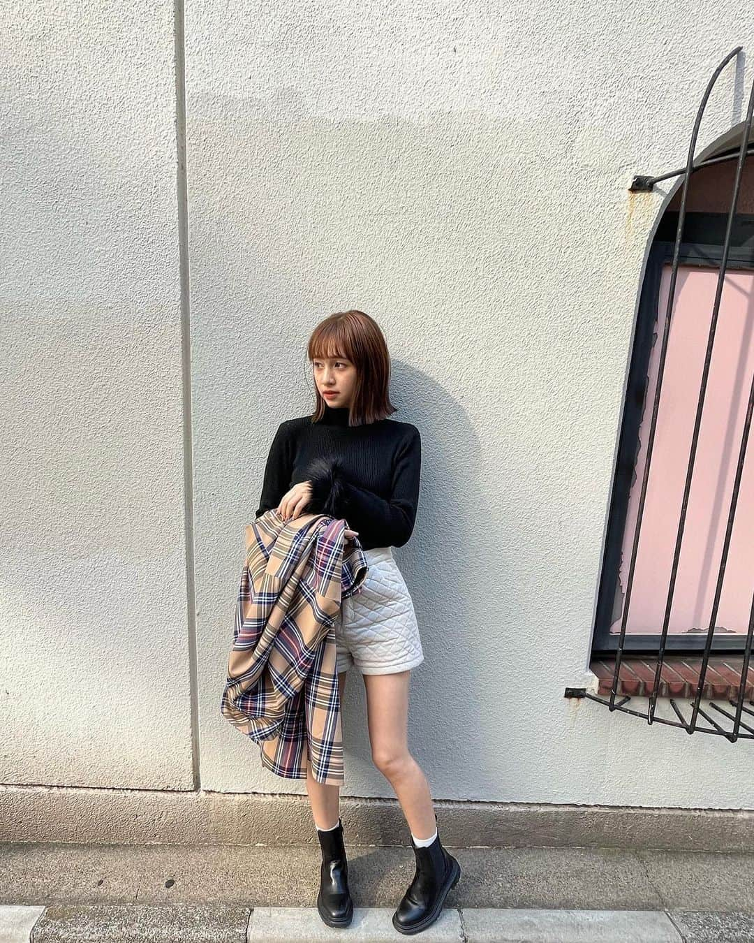 長谷川美月さんのインスタグラム写真 - (長谷川美月Instagram)「袖のふわふわもキルティングも 全部が可愛なの☺︎☁️  だいすきなazusaちゃん(@niwatorigoya )ブランド🐓  #ミツキスタイル #miroamurette」12月4日 20時40分 - mxx.____29