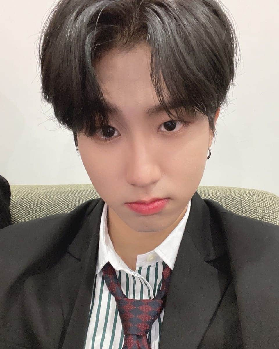 Stray Kidsさんのインスタグラム写真 - (Stray KidsInstagram)「Missed you sooo bad 사랑해, 보고싶었어 #loveyou#STAY」12月4日 22時34分 - realstraykids