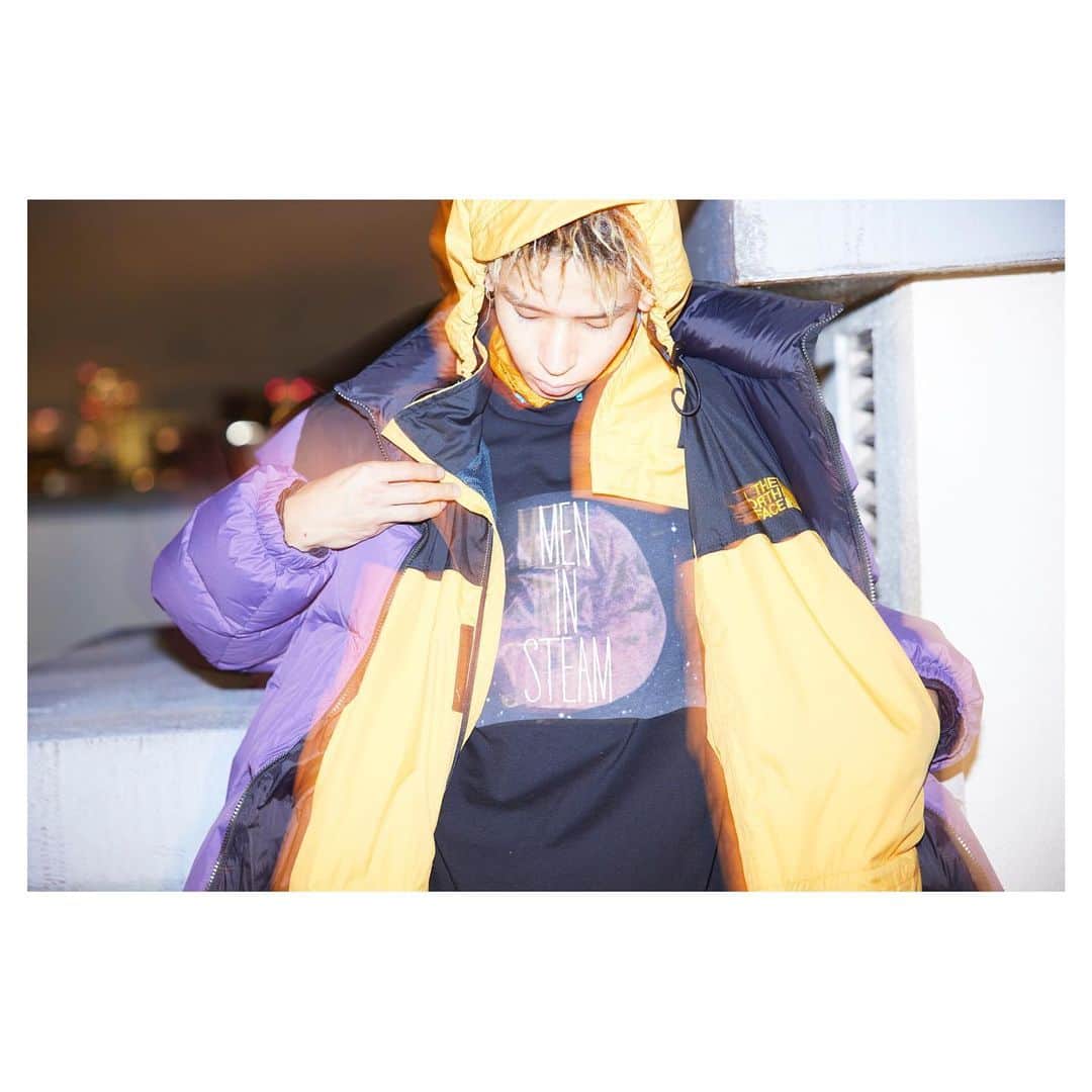 工藤大輝のインスタグラム：「@item_officialstore Season 0 launched.  Director / @da_ice_taiki Model / @ken5_fsbb  Photo / @sanomadoka_photo  Stylist / @go_momosee Hair&make up / @akihito_hayami Special thanks / @metos_inc  #itemtokyo」