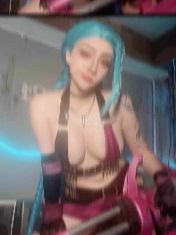 千尋のインスタグラム：「Boo!😀  Patreon Tier4 jinx💕get pics 😍 P網等級4的吉因珂絲❤️  #jinxcosplay #leagueoflegends  #leagueoflegendscosplay #jinx #cosplaygirl」