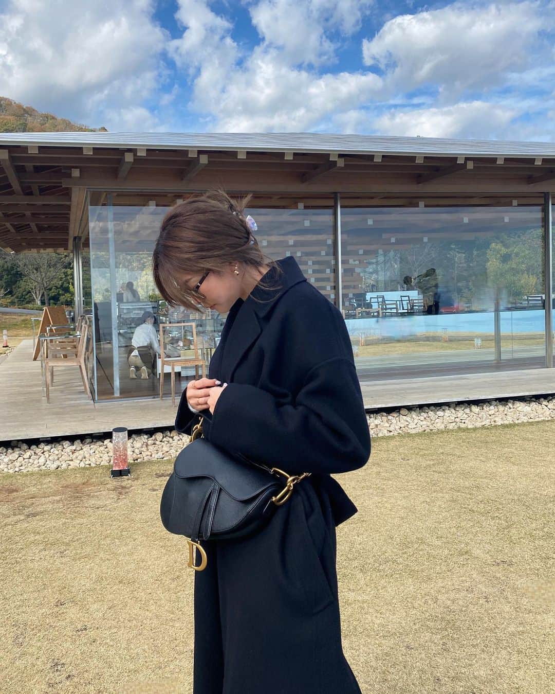 manaのインスタグラム：「✌🏻🥲 久しぶりの旅行〰️🌸 #この前だけどね #伊豆 #熱海 #熱海カフェ」