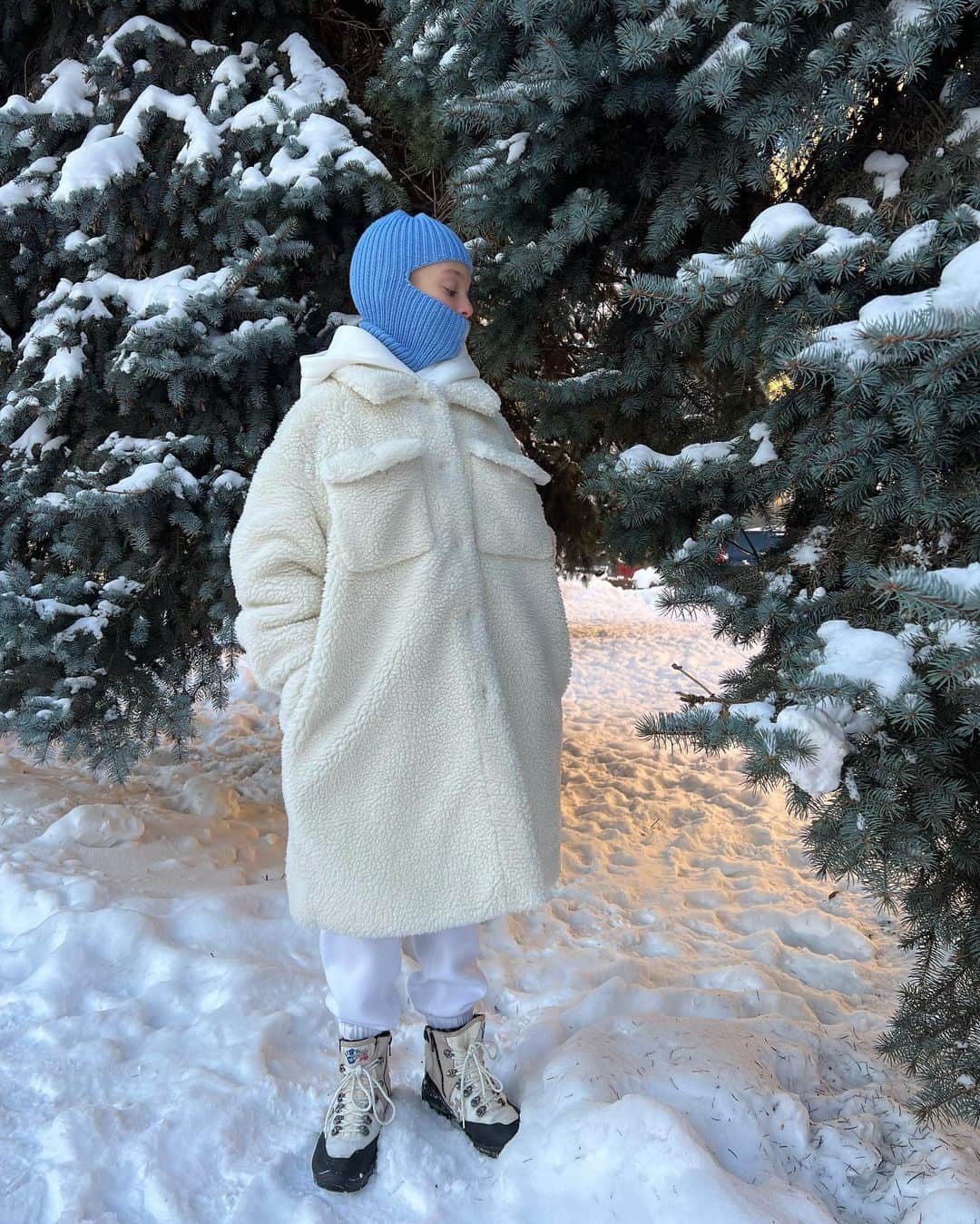 アンナ・ヴァワガさんのインスタグラム写真 - (アンナ・ヴァワガInstagram)「Cold day❄️🧊」12月6日 1時48分 - annapavaga