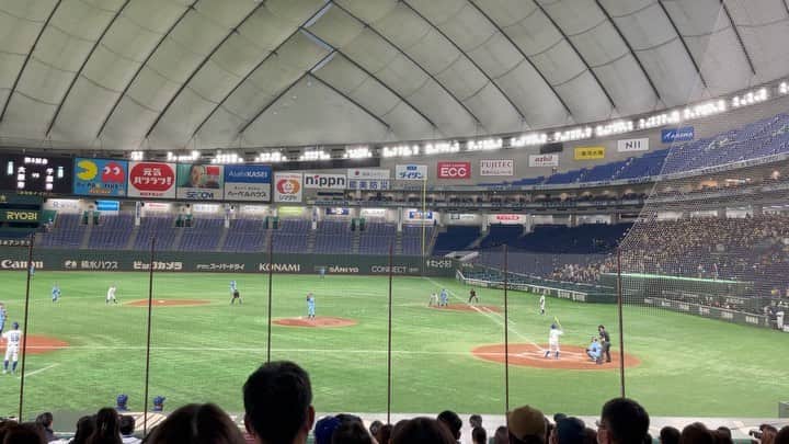 森友哉のインスタグラム：「見納め！！！ みんな頑張ってた！！  俺も来年また頑張ろ！！  #久米健夫 #阪本大樹」