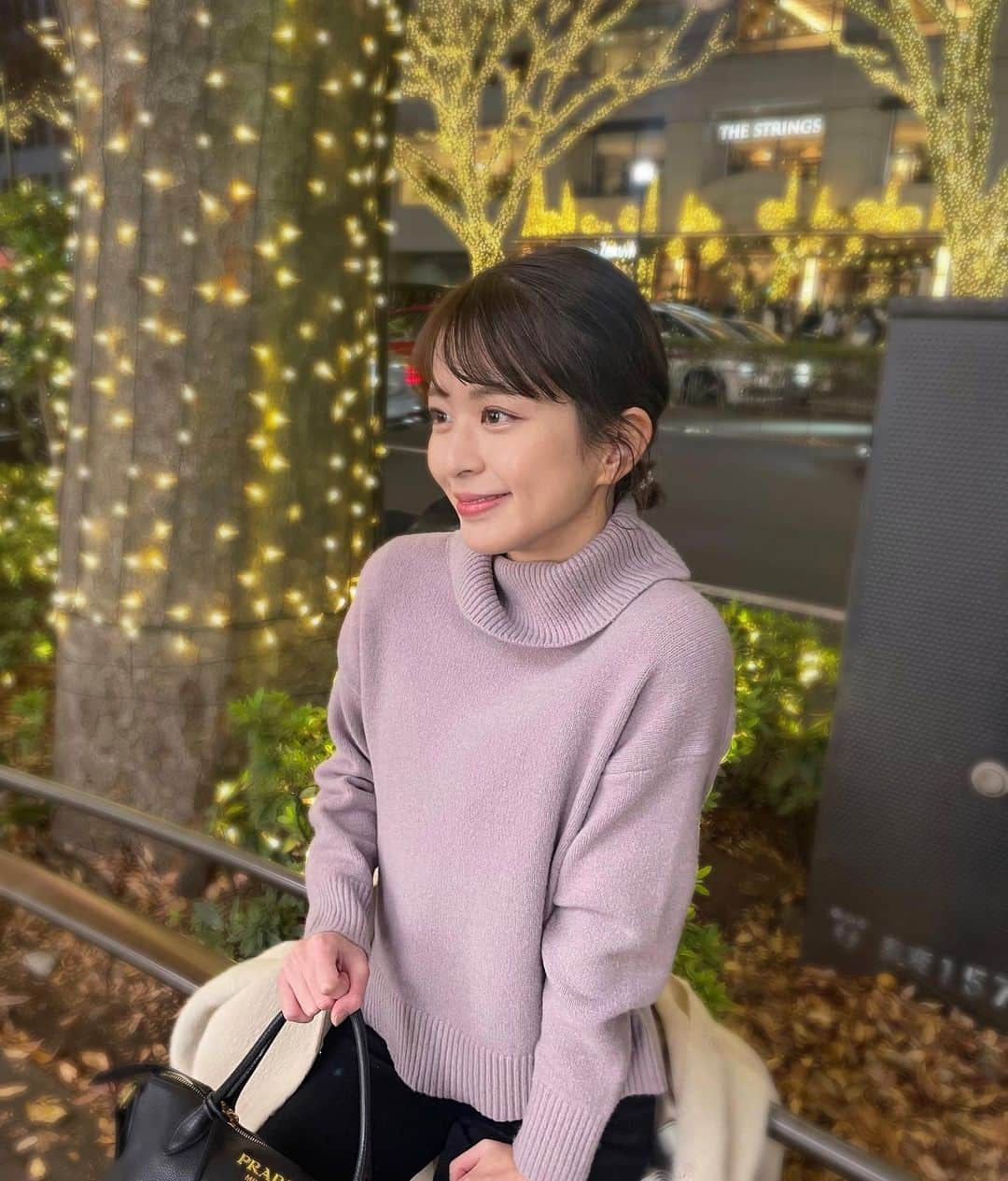 沖田愛加さんのインスタグラム写真 - (沖田愛加Instagram)「珍しく薄ピンク（薄紫）のニット🍃 ブラウンばっかりきてるけど、 やっぱり明るい色も好きだなあ！ . . #表参道カフェ #表参道ランチ #表参道 #イルミネーション #プロポ #proportionbodydressing #pbd」12月5日 18時47分 - okita_aika